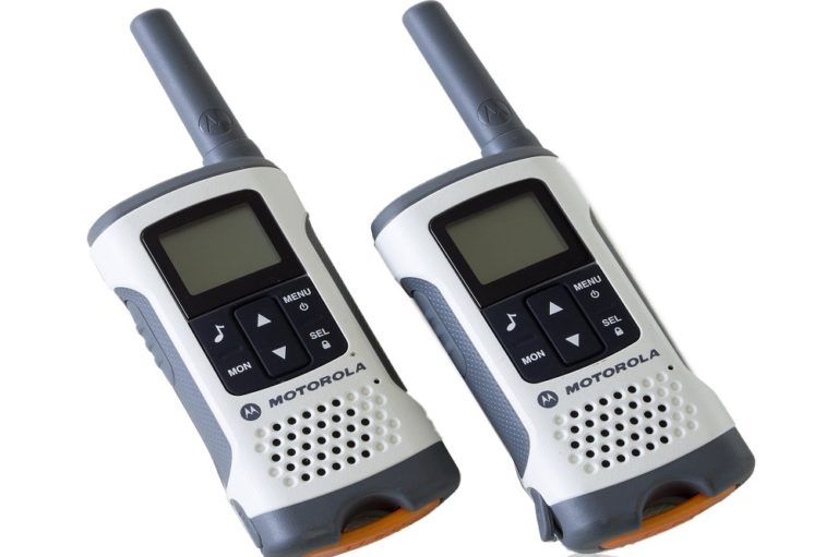 walkie talkies analog or digital